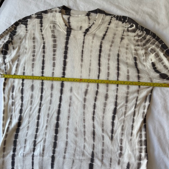 Lululemon Tie Dye Crewneck Sweater - Picture 6 of 6